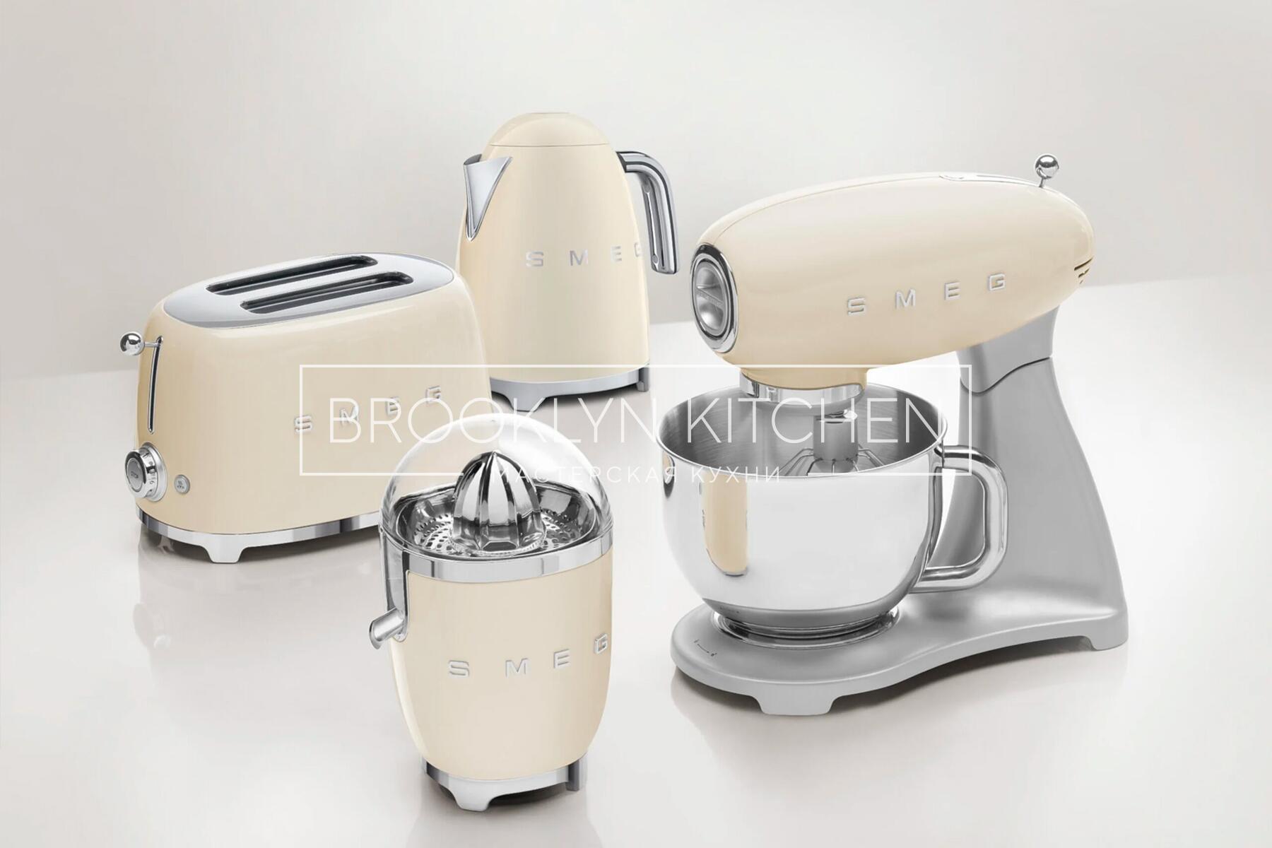 Многофункциональный остров с фасадами под эмалью и подсветкой